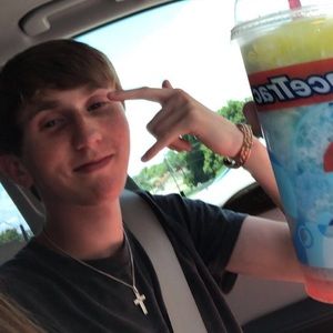 Meet your Posher, Preston